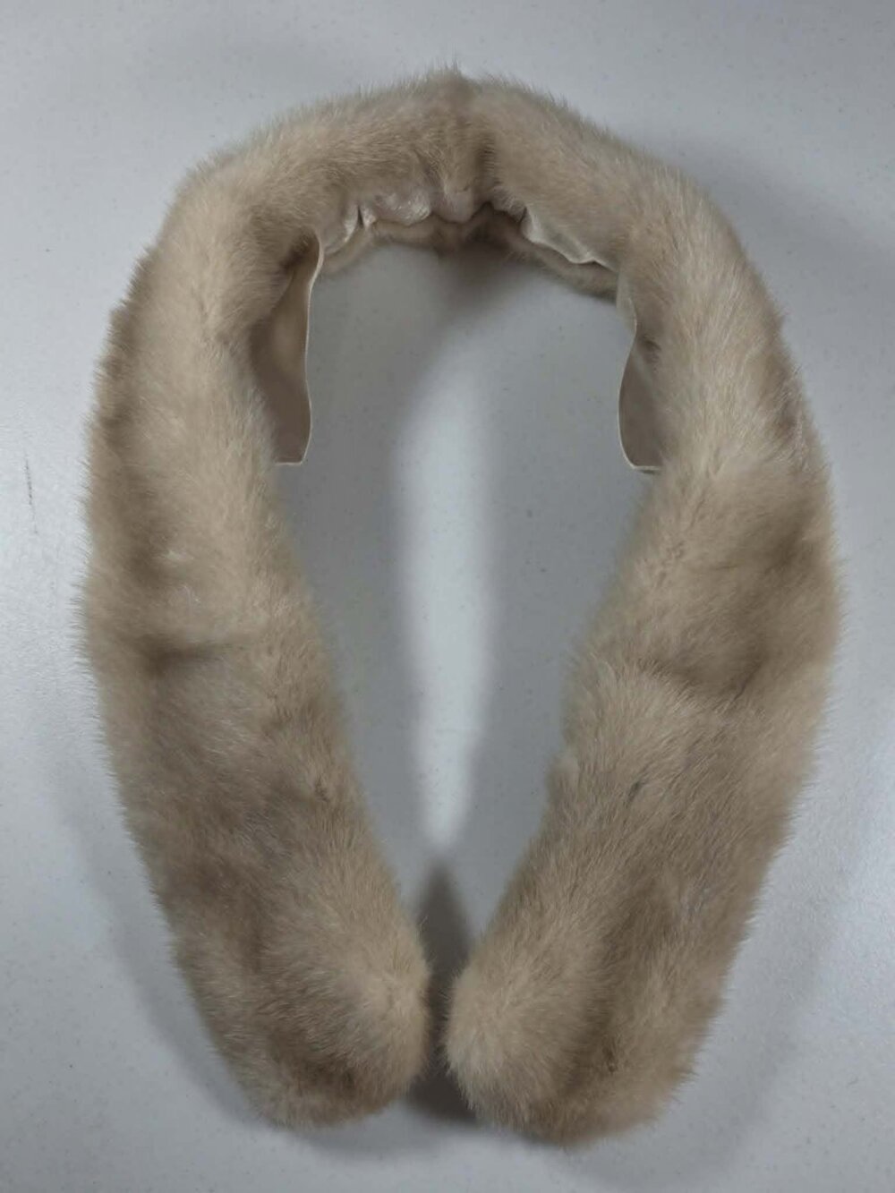 MARSHALL FIELDS FUR COLLAR NECK WARMER SCARF VINTAGE NOS WITH TAGS